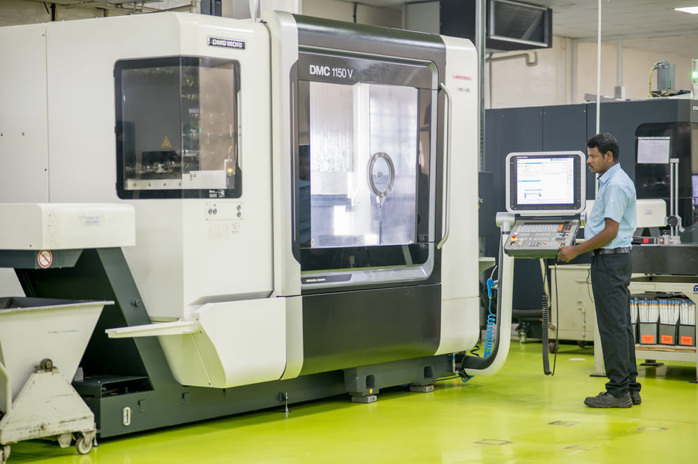 High Precision 4 Axis Machining Centres